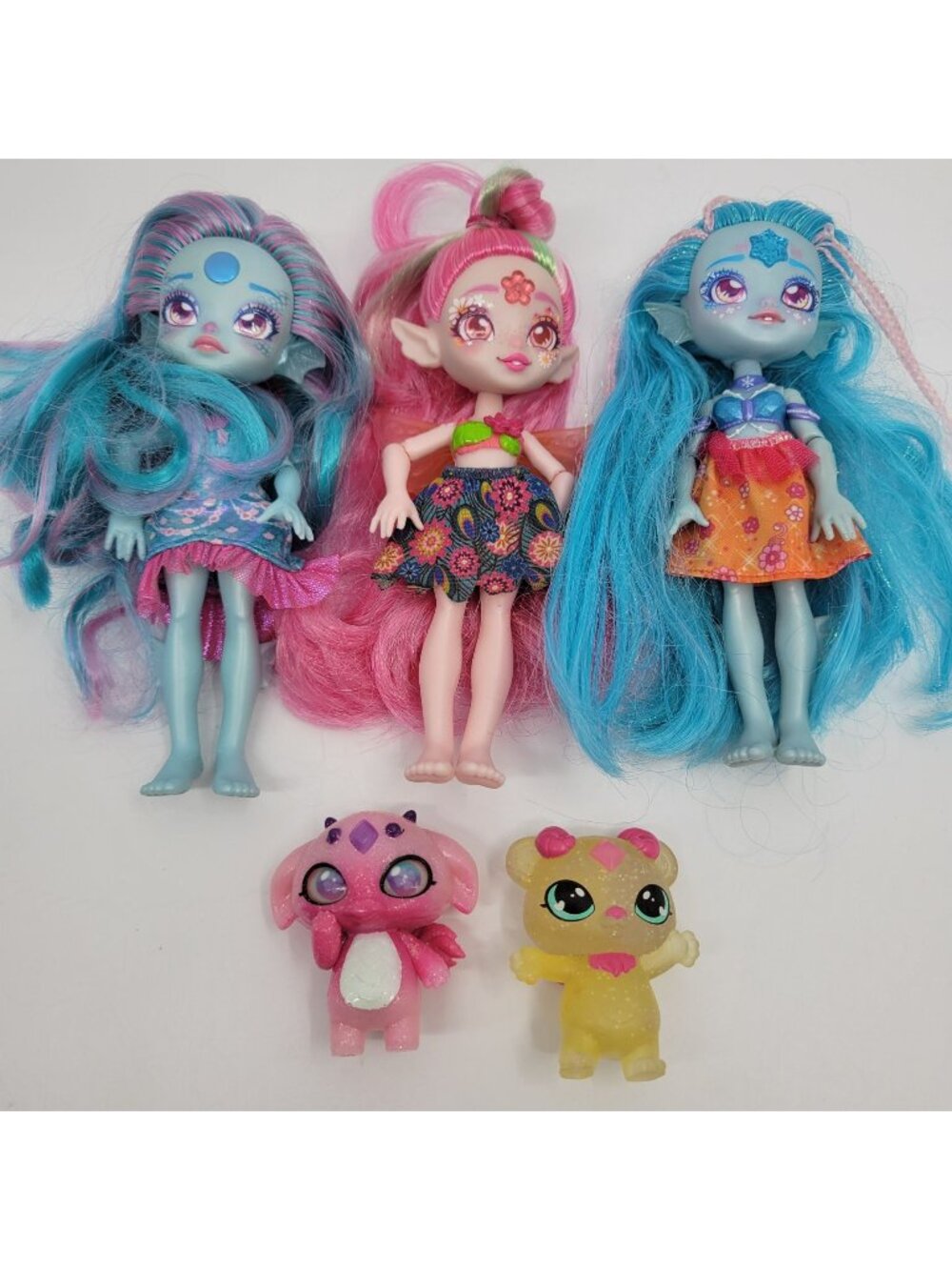 Moose Toys Mixlings & Pixlings Lot of Small Dolls & Figures